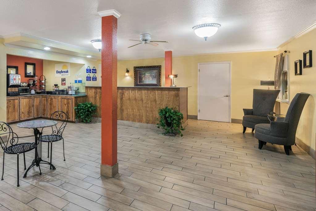 Travelodge By Wyndham Natchitoches Interiér fotografie